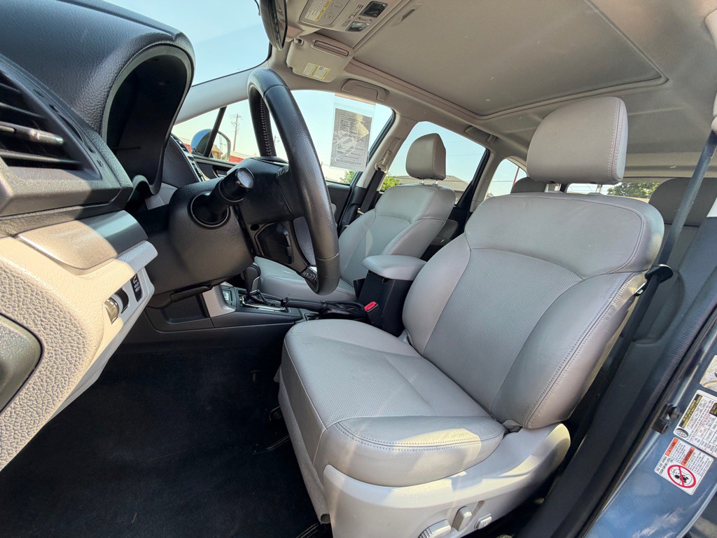 2015 Subaru Forester Image 10