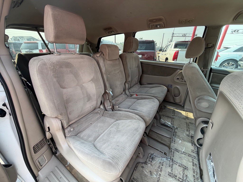 2008 Toyota Sienna Image 8