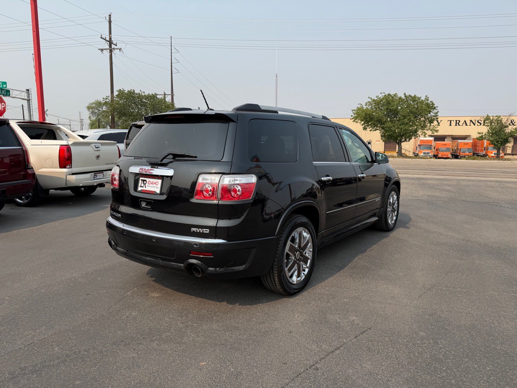 2011 GMC Acadia Image 5