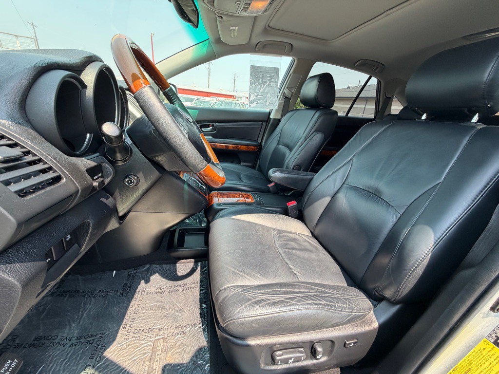 2007 Lexus RX Image 10
