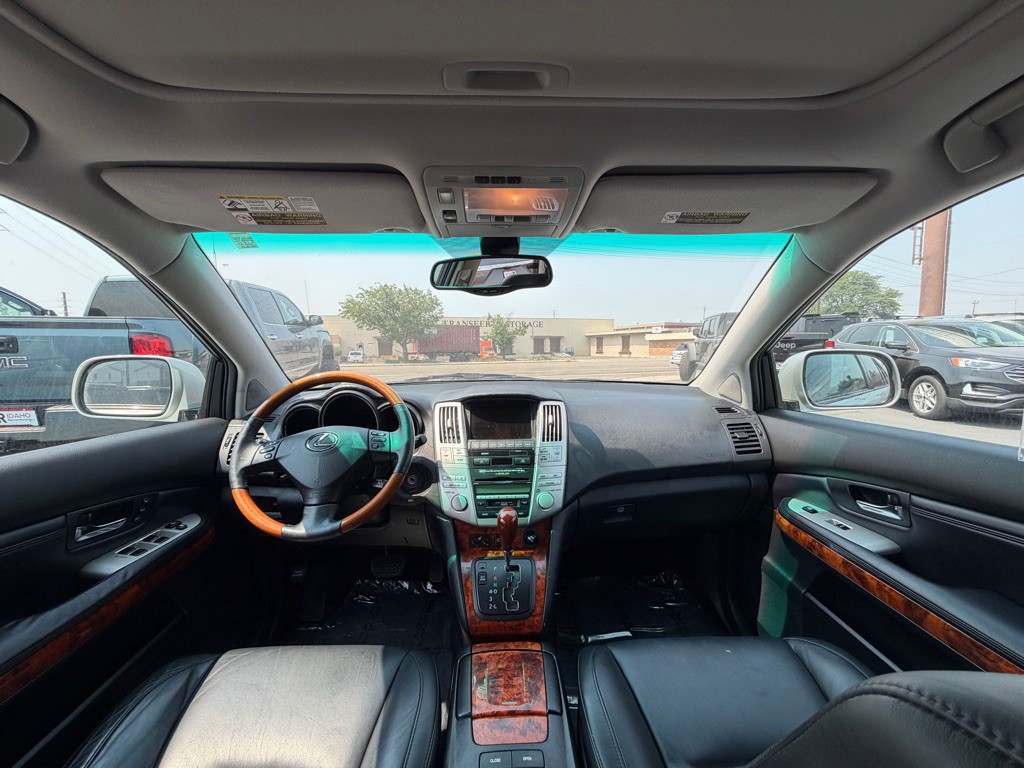 2007 Lexus RX Image 11
