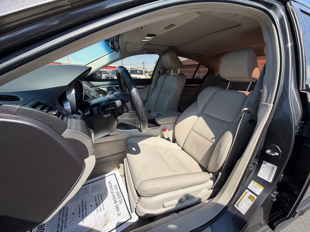 2010 Acura TL Image 10