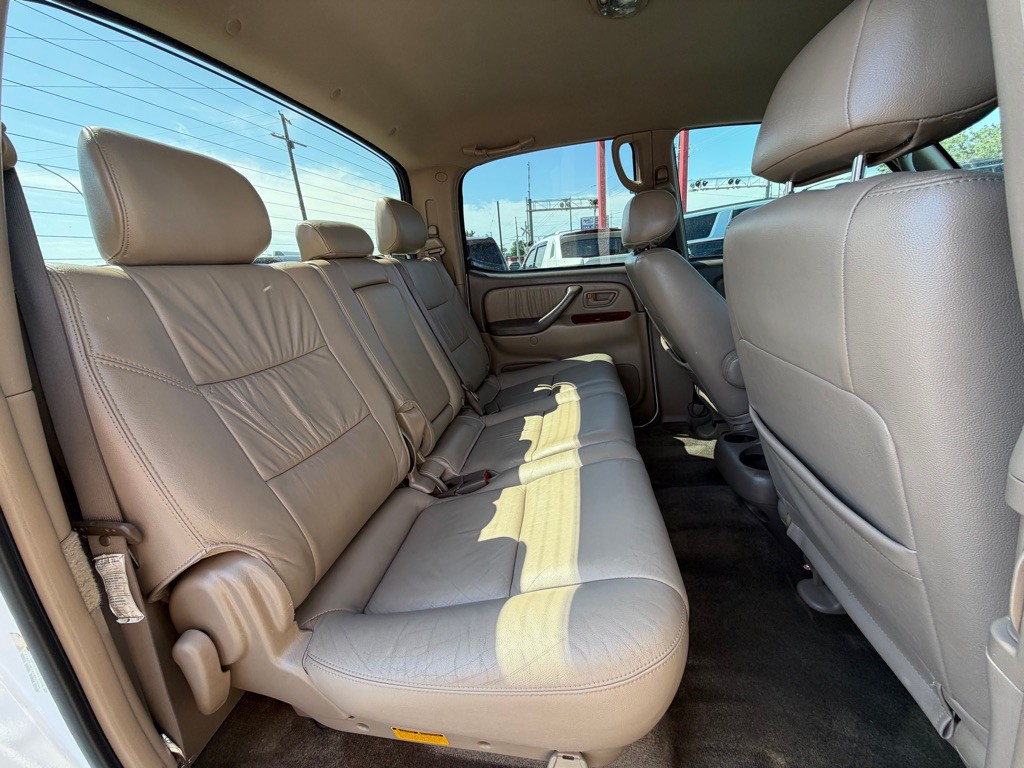 2004 Toyota Tundra Image 7