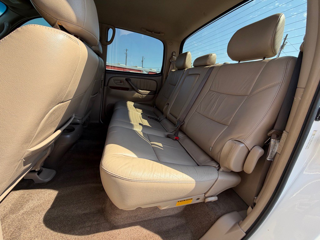 2004 Toyota Tundra Image 9