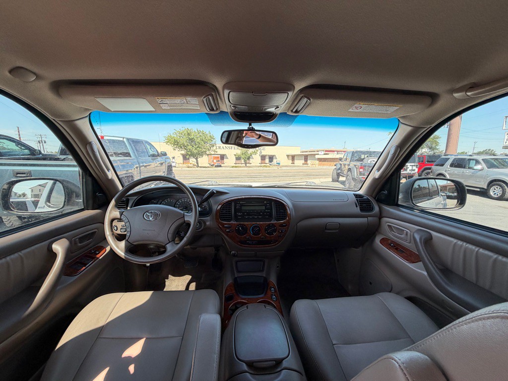 2004 Toyota Tundra Image 11