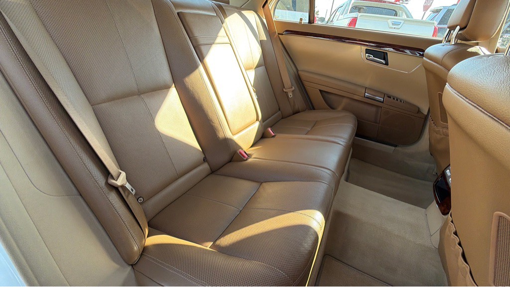 2008 Mercedes-Benz S-Class Image 7