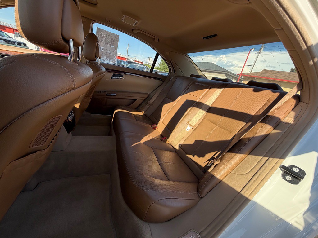2008 Mercedes-Benz S-Class Image 10