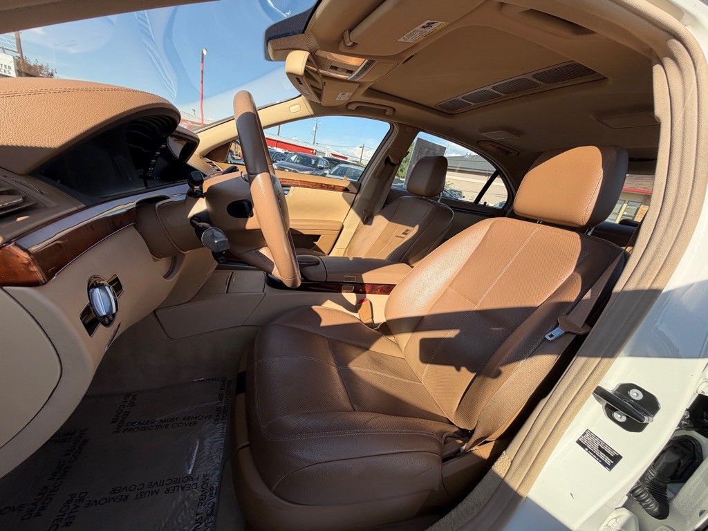 2008 Mercedes-Benz S-Class Image 11
