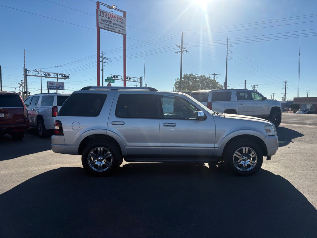 2010 Ford Explorer Image 6