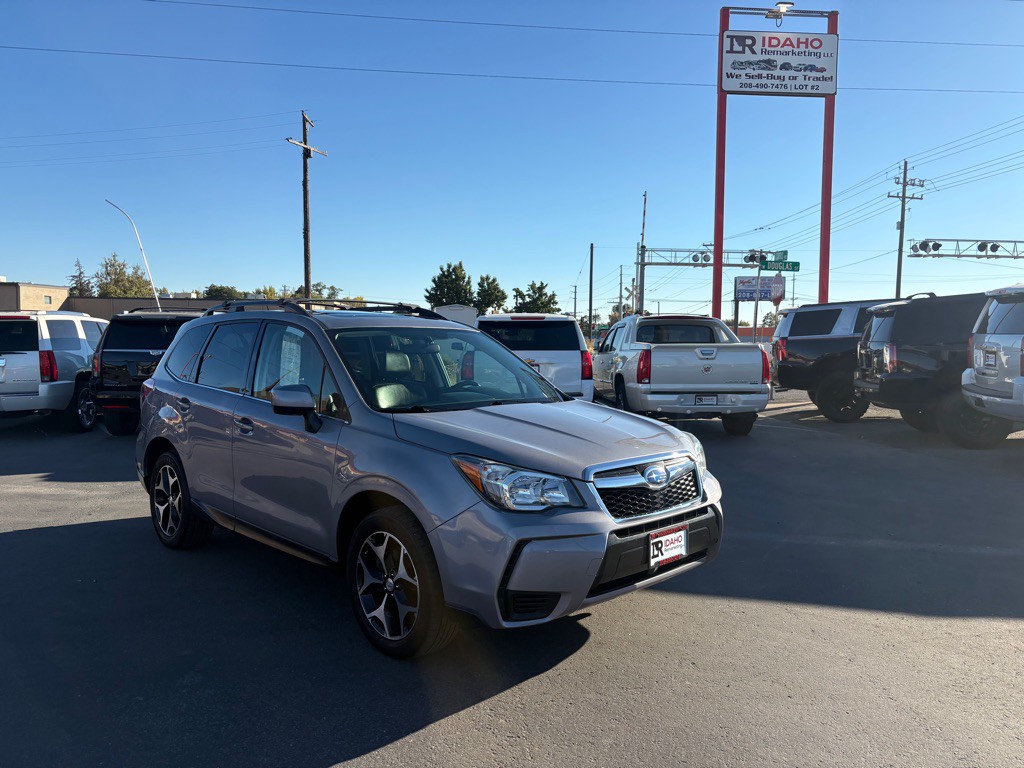 2015 Subaru Forester Image 1