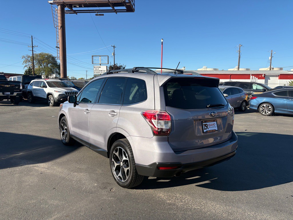 2015 Subaru Forester Image 4