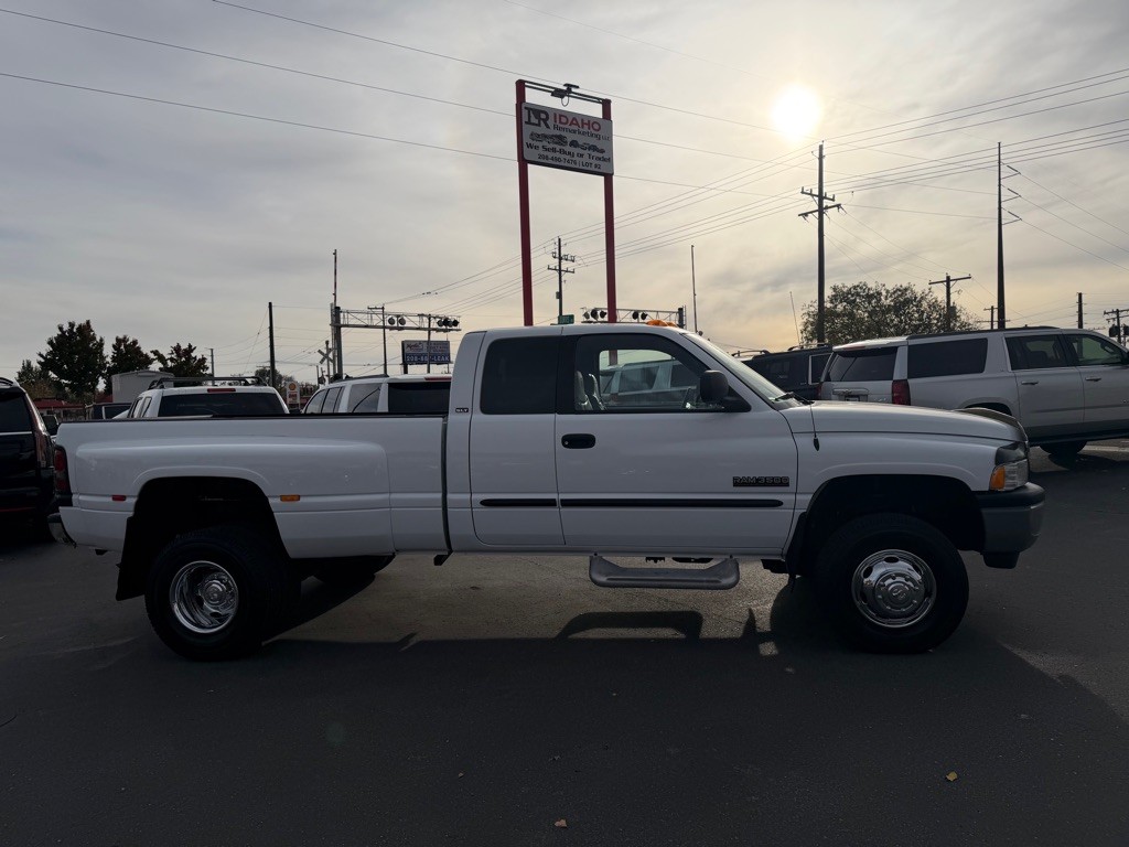 2001 Dodge Ram 3500 Image 6