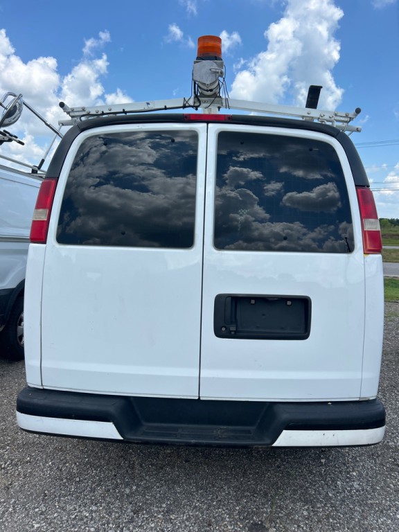 2013 Chevrolet Express Image 5