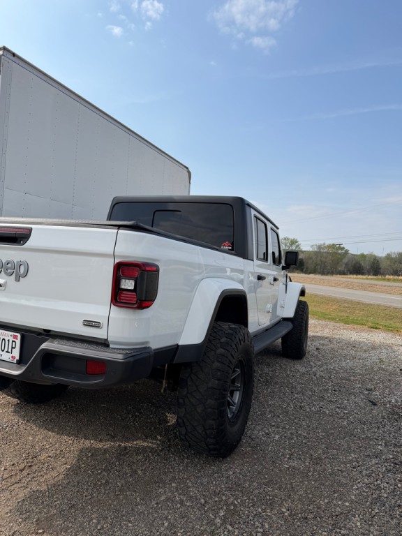 2020 Jeep Gladiator Image 5