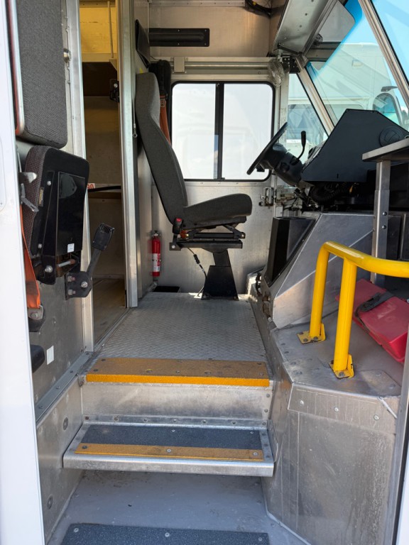 2019 Ford Econoline Image 7
