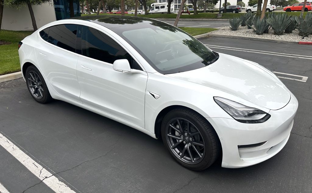 2020 Tesla Model 3 Image 7