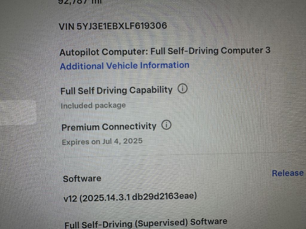2020 Tesla Model 3 Image 17