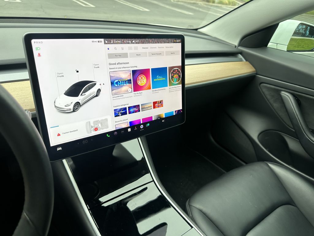 2020 Tesla Model 3 Image 19