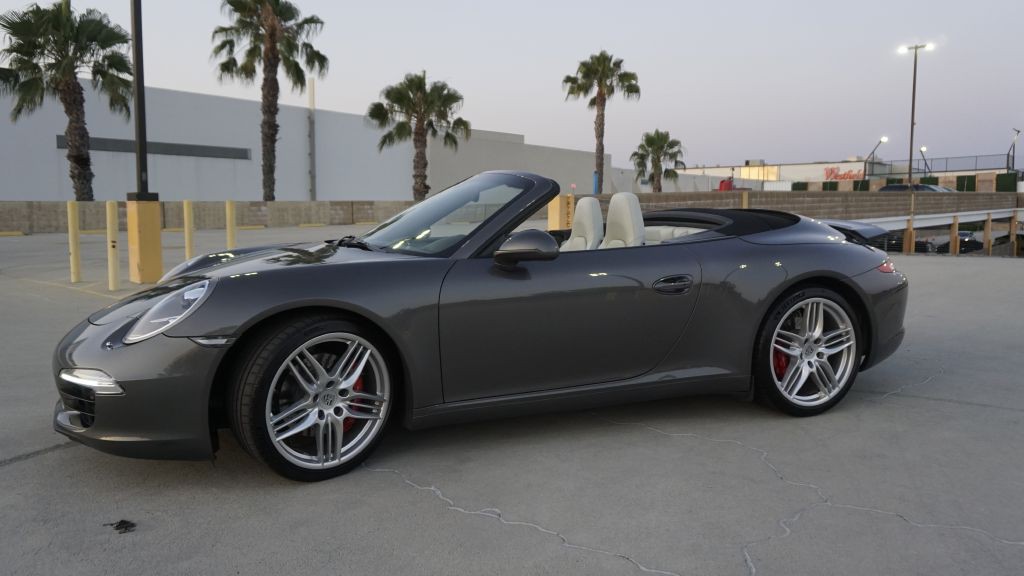 2013 Porsche 911 Image 17