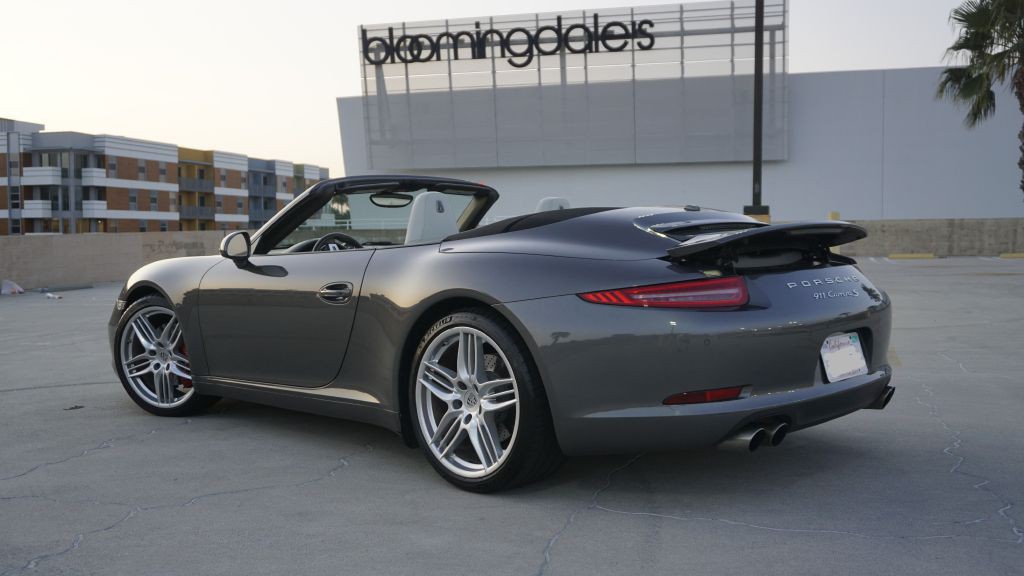2013 Porsche 911 Image 18