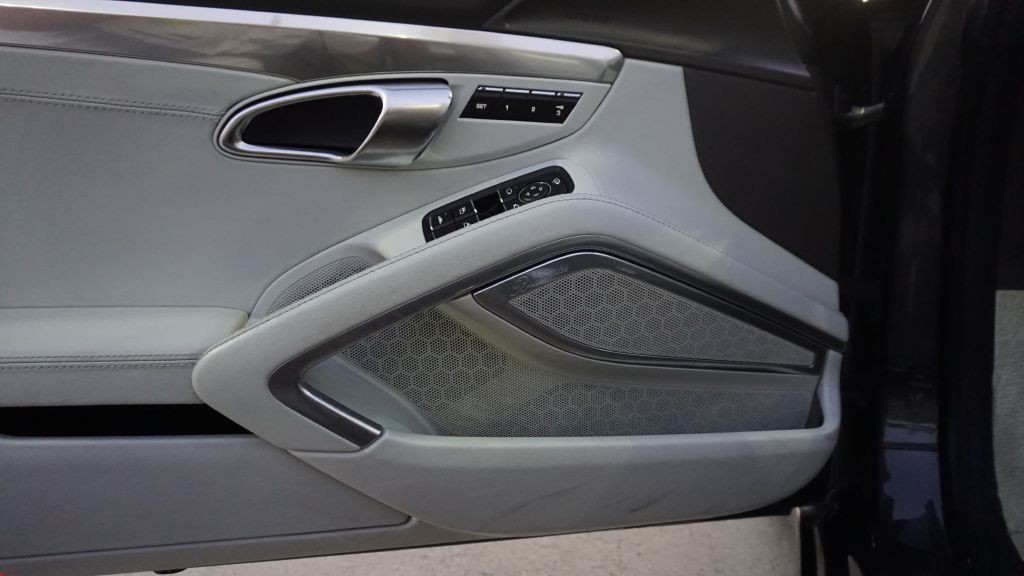 2013 Porsche 911 Image 50