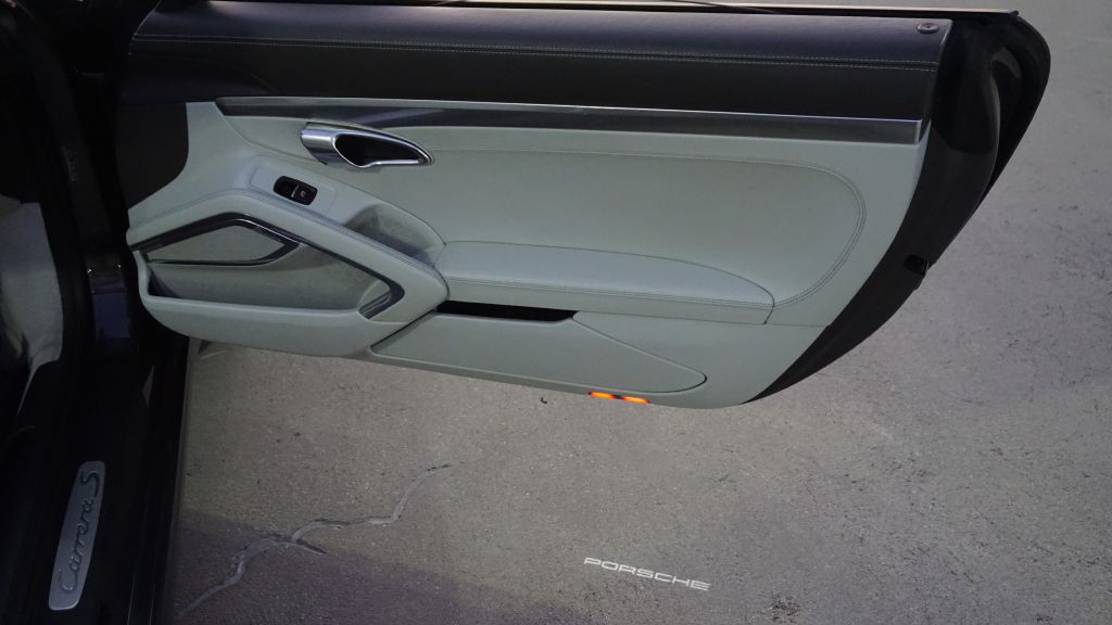2013 Porsche 911 Image 52
