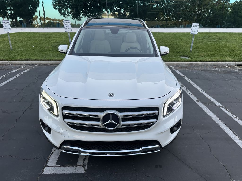 2020 Mercedes-Benz GLB Image 2