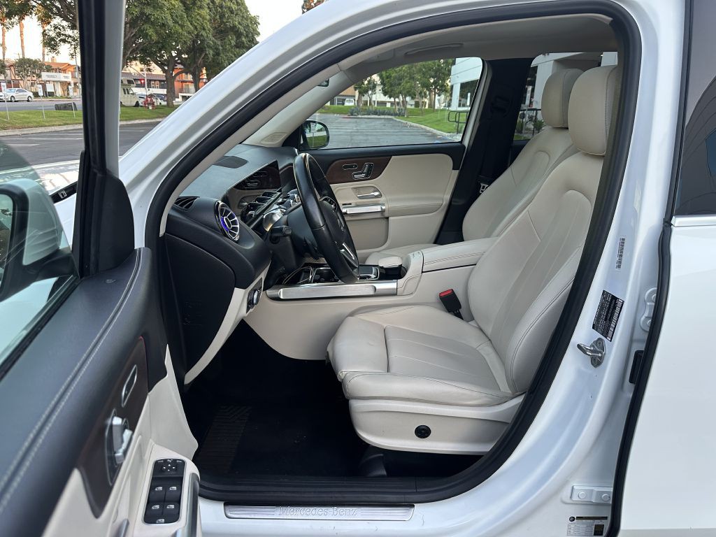 2020 Mercedes-Benz GLB Image 10