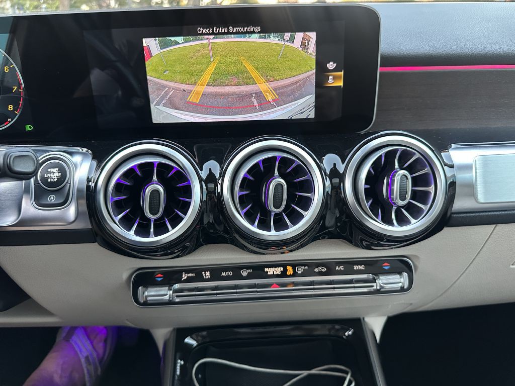 2020 Mercedes-Benz GLB Image 18