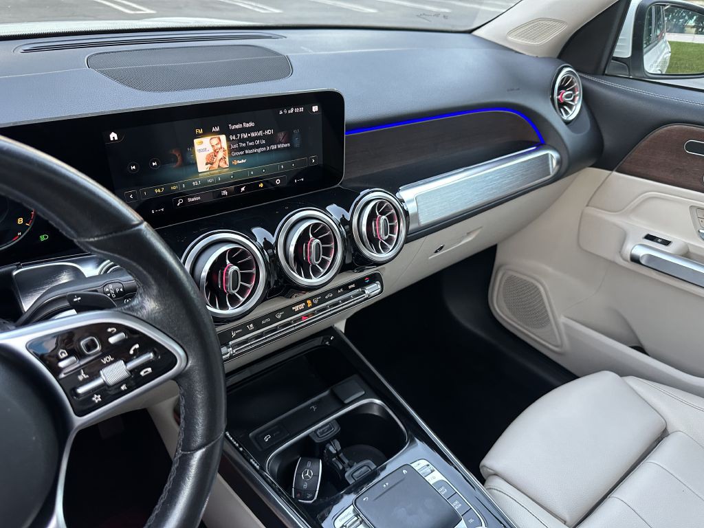 2020 Mercedes-Benz GLB Image 19