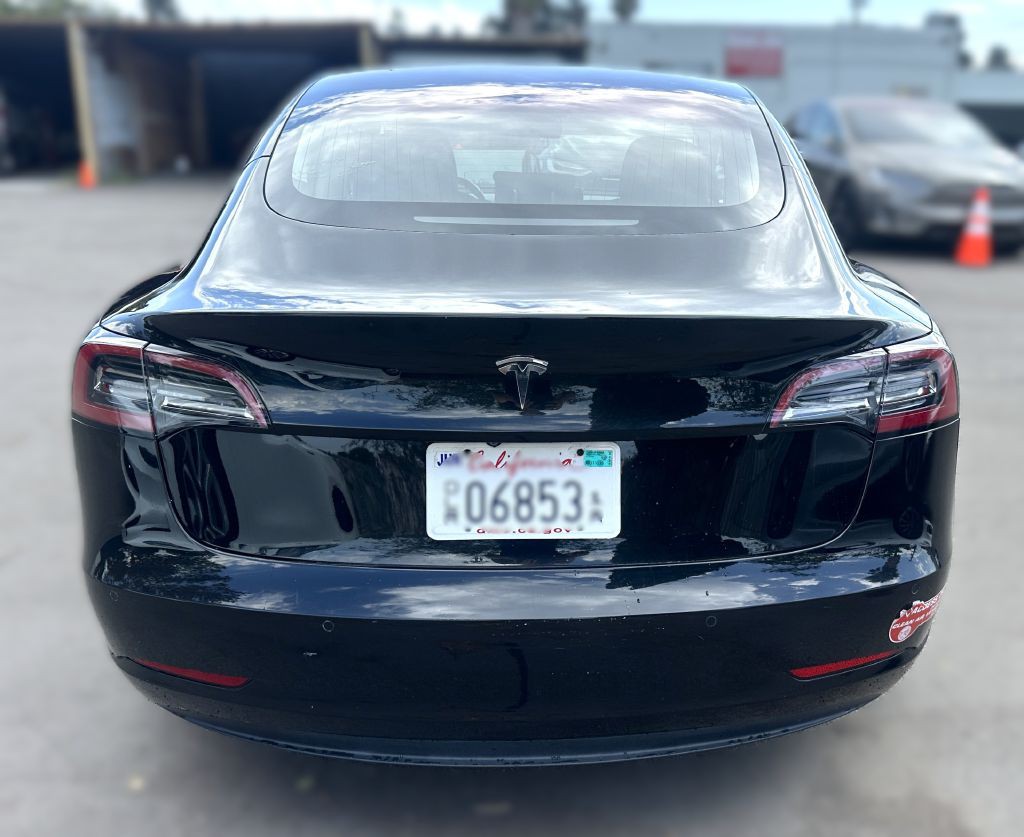 2018 Tesla Model 3 Image 5