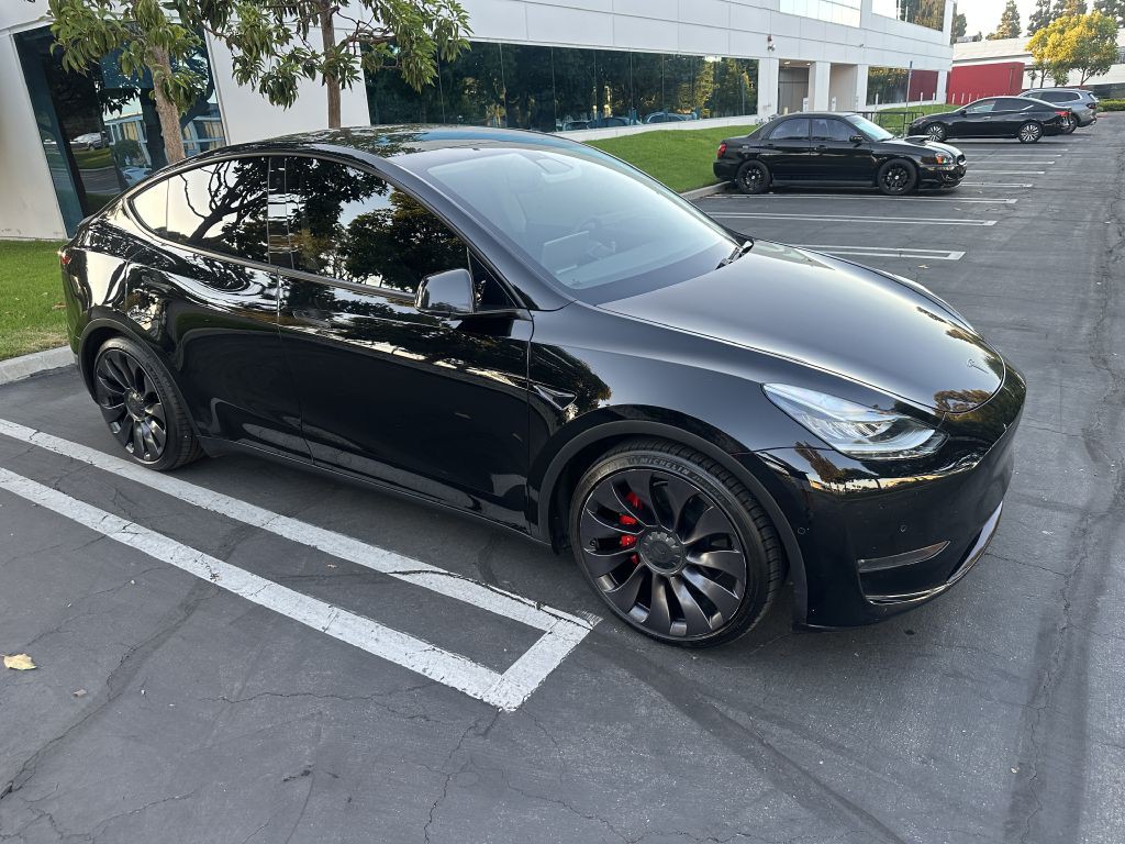 2020 Tesla Model Y Image 8