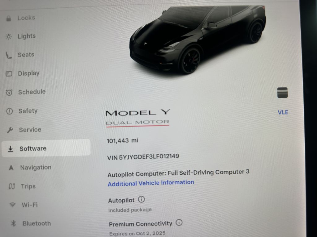 2020 Tesla Model Y Image 16