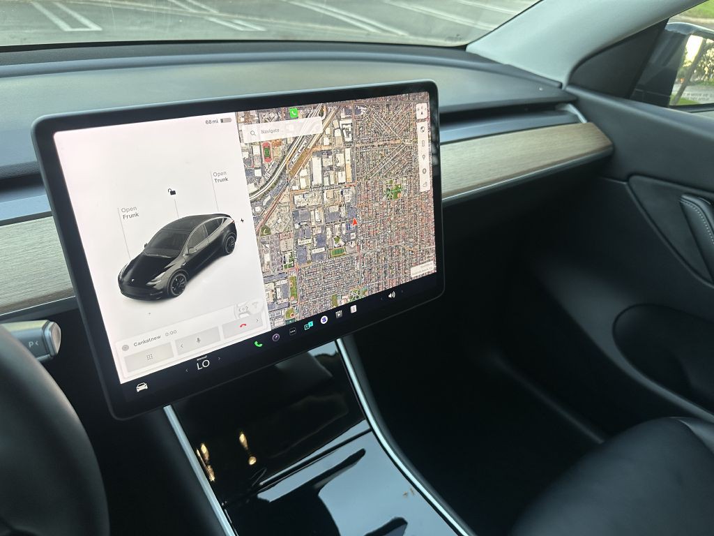 2020 Tesla Model Y Image 18