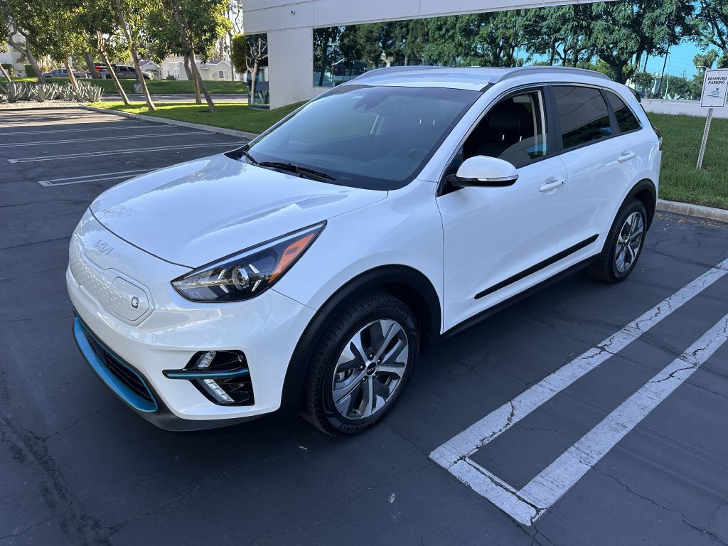 2022 Kia Niro Image 3