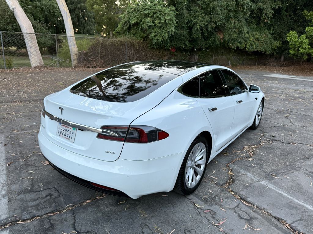 2017 Tesla Model S Image 5