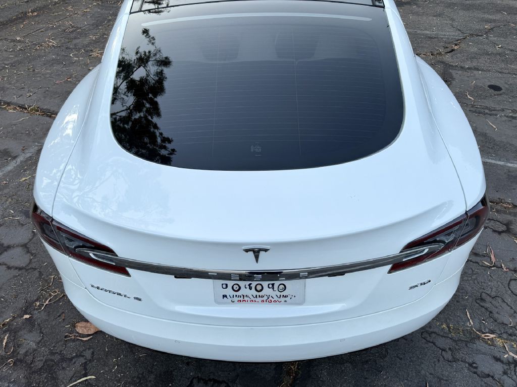 2017 Tesla Model S Image 12