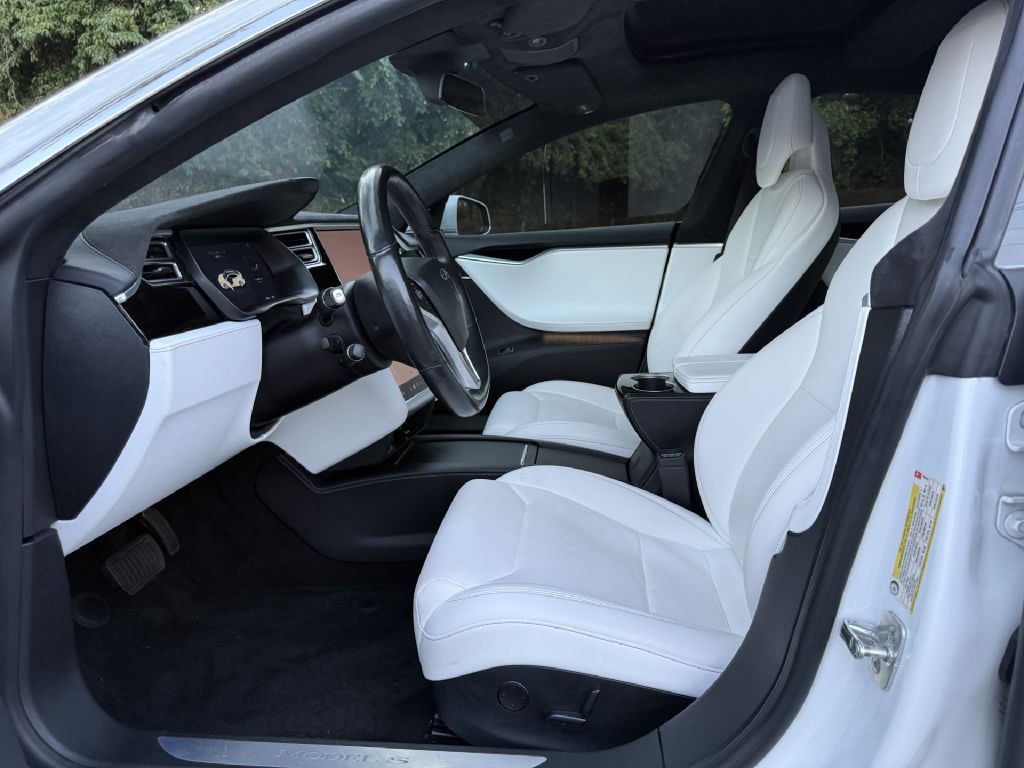2017 Tesla Model S Image 13