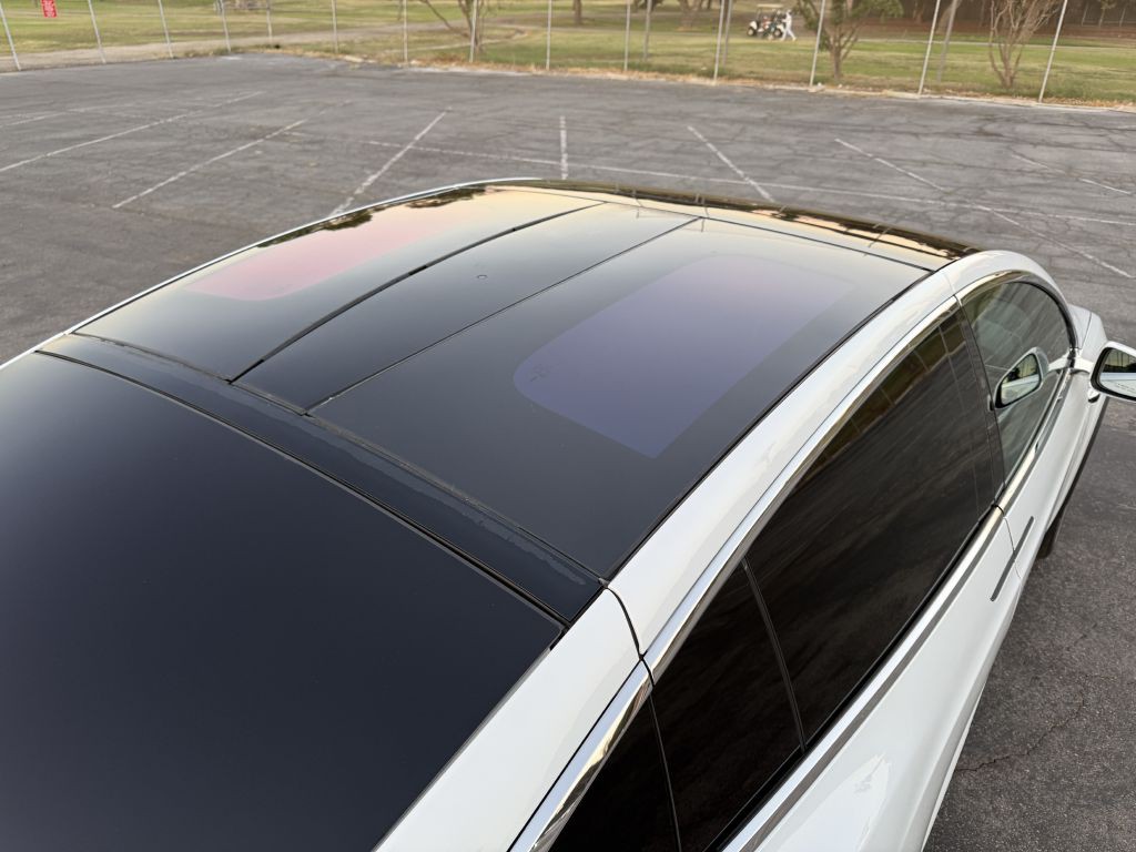2017 Tesla Model X Image 44