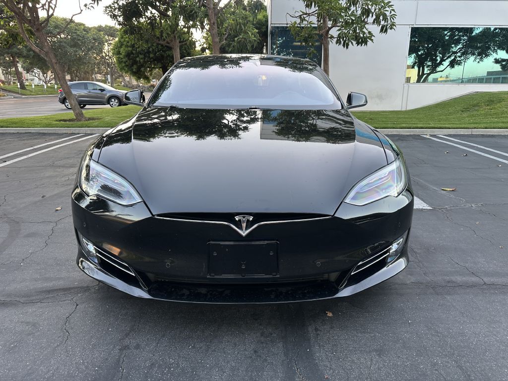 2017 Tesla Model S Image 2