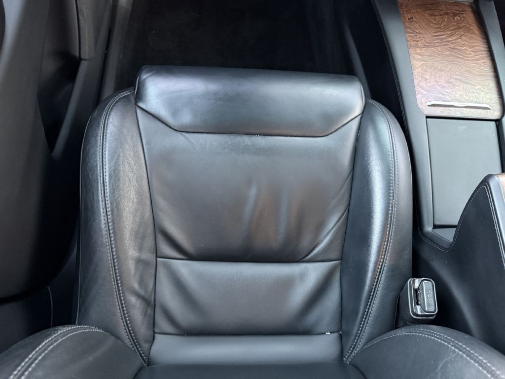 2017 Tesla Model X Image 28