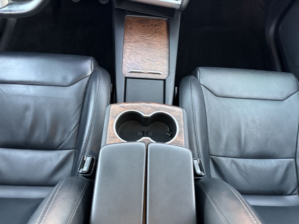 2017 Tesla Model X Image 29
