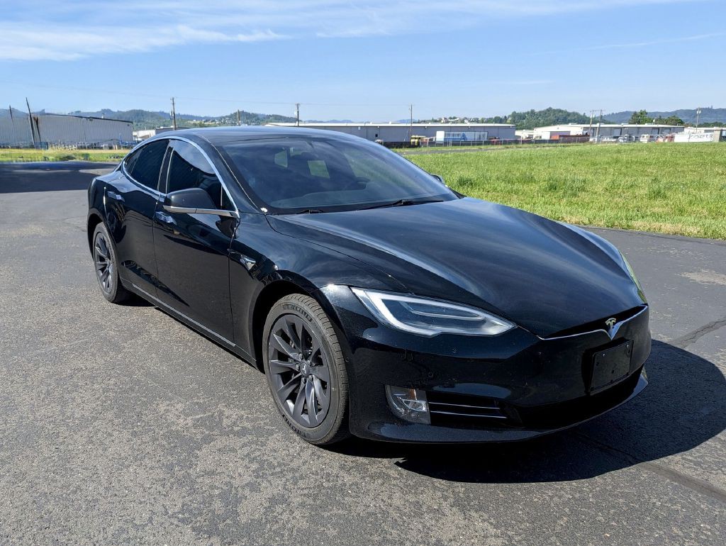 2019 Tesla Model S Image 3