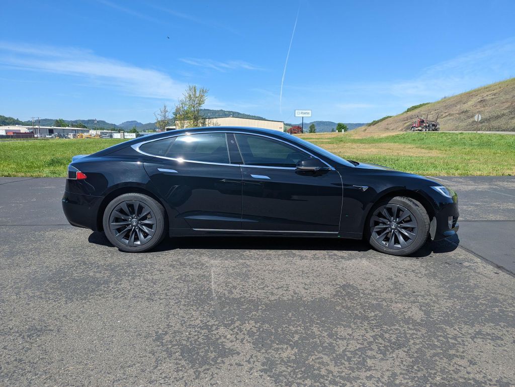2019 Tesla Model S Image 4