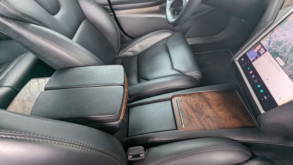 2019 Tesla Model S Image 12