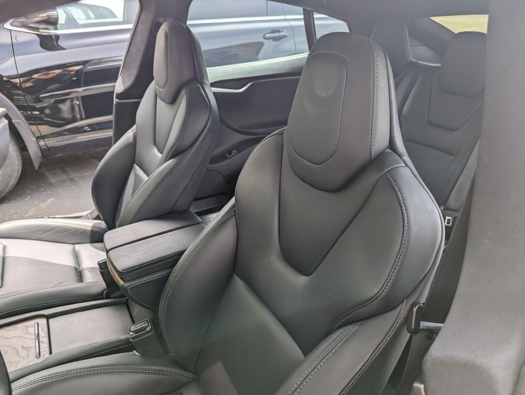 2019 Tesla Model S Image 23