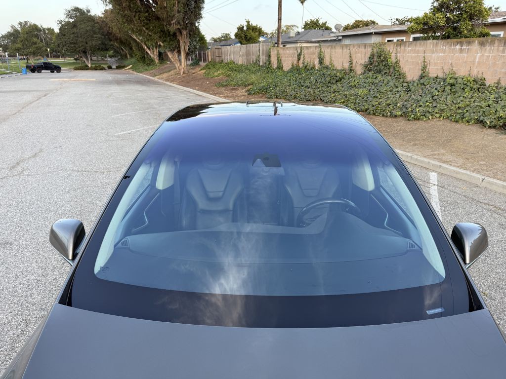 2016 Tesla Model X Image 26