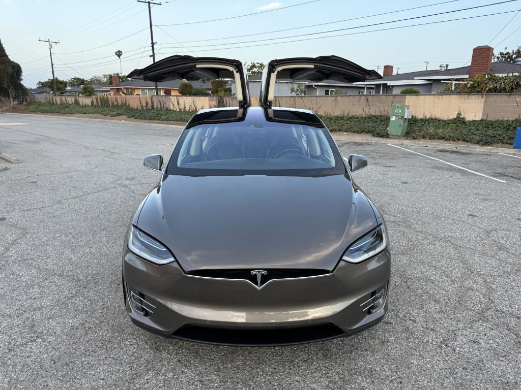 2016 Tesla Model X Image 77