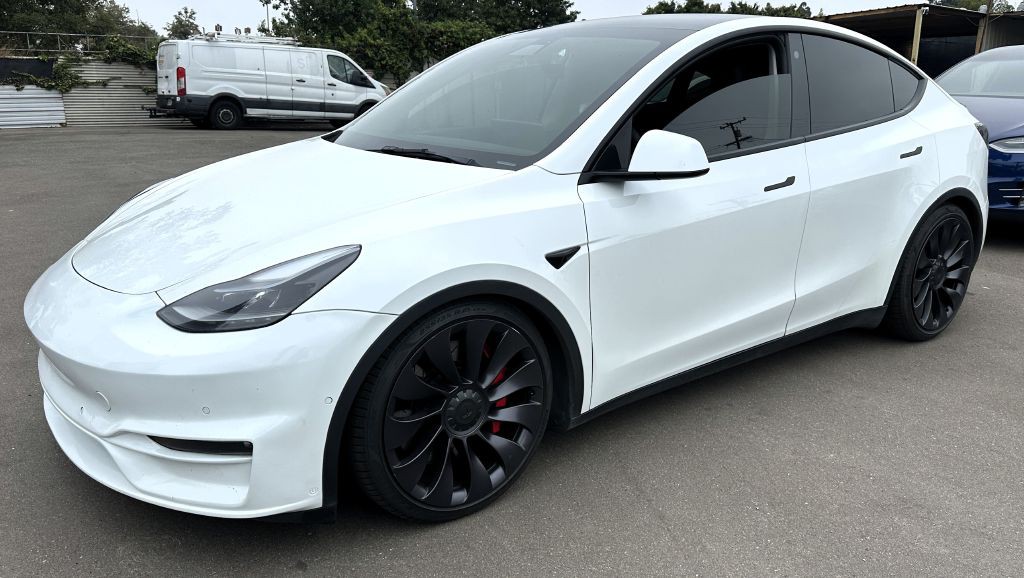 2021 Tesla Model Y Image 4