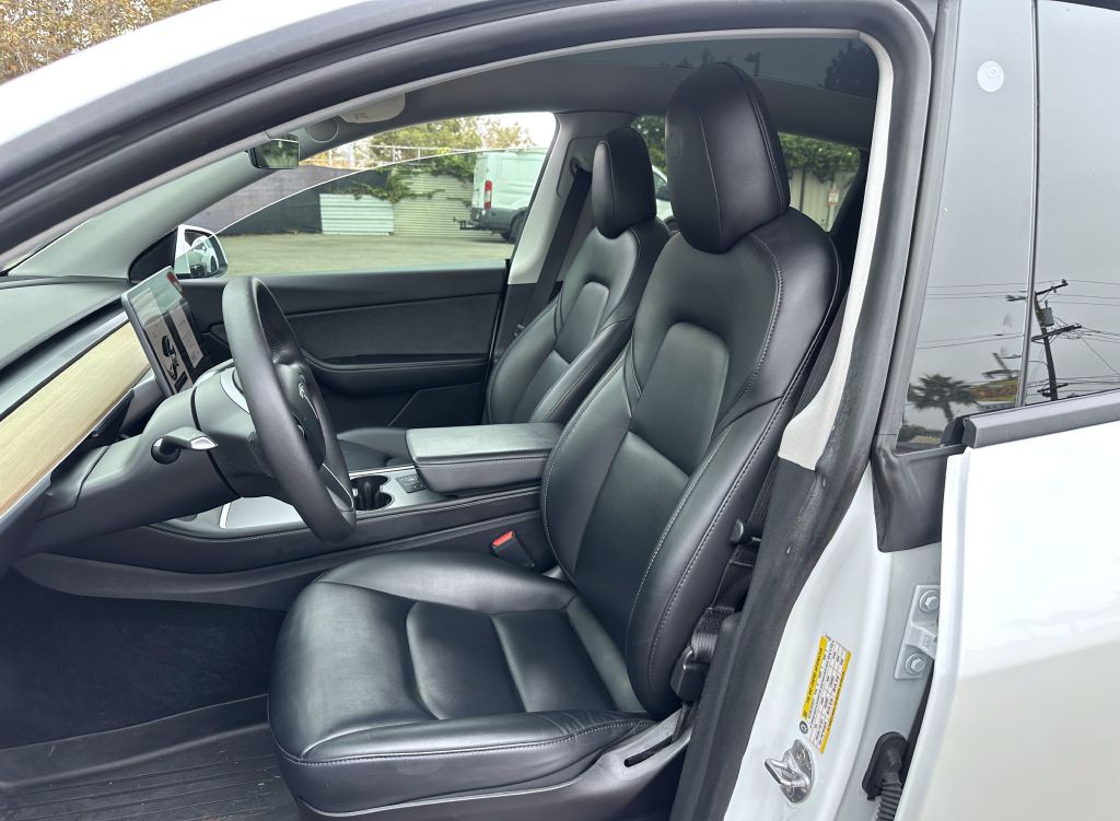 2021 Tesla Model Y Image 10